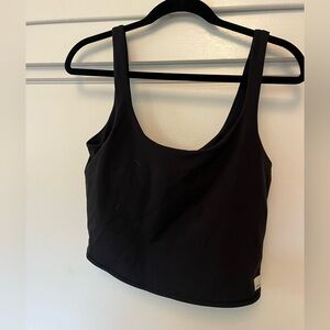 Vuori Daily Crop Tank